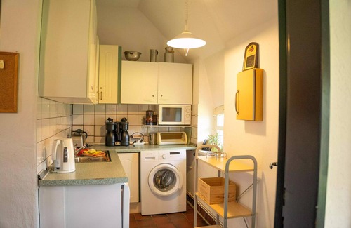 Varel House | Vacation home Landhaus Birkenhof - your idyllic retreat in Varel