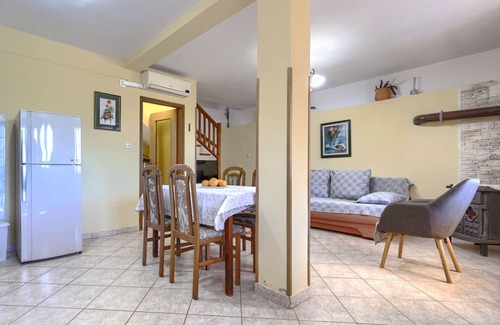 Valtura House | Vacation home Laura by Interhome