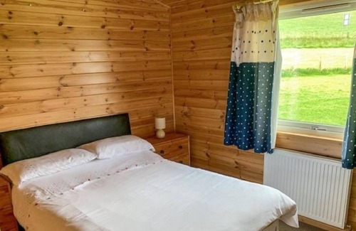 Kinross House | Vacation home Loch Leven Lodge 3 in Kinross - 4 persons, 2 bedrooms
