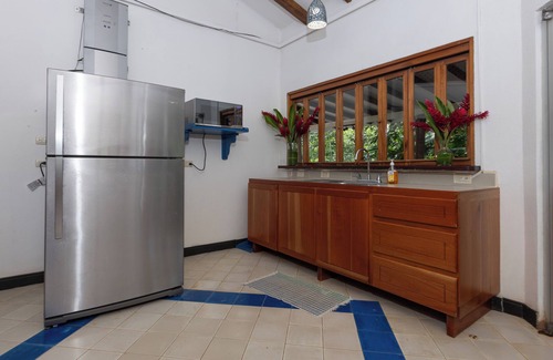 Portalon House | Vacation Home/Near the River/Private Pool/BBQ/near the beach