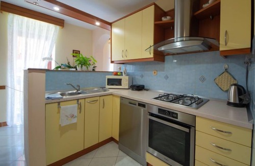 Jurdani House | Vacation home Pepe by Interhome