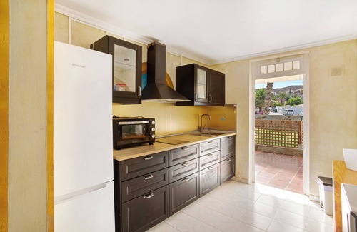 Mogan Apartment | Vacation Home 'Solhjem' with Mountain View, Garden, Terrace & Wi-Fi