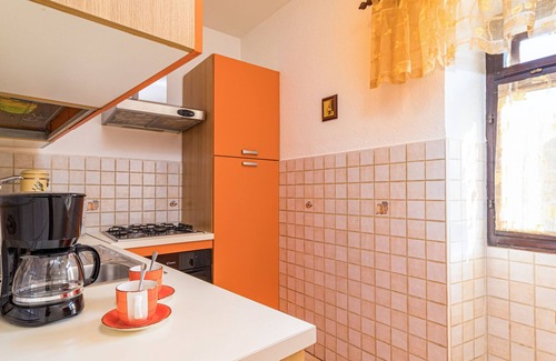 Pican House | Vacation home Sonja by Interhome