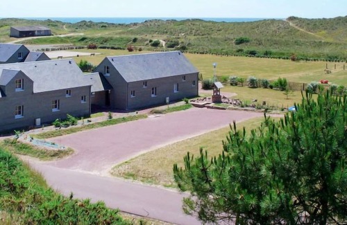 Creances House | Vacation home Village des Dunes (CEZ310) in Créances - 4 persons, 2 bedrooms