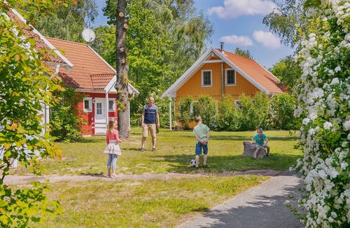 Muritz Apartment | Vacation home Weihe, terraced house, 4 persons, GS, terrace (3) - Holiday village