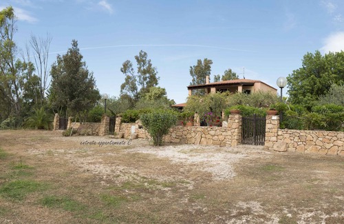 Orosei Apartment | Vacation House