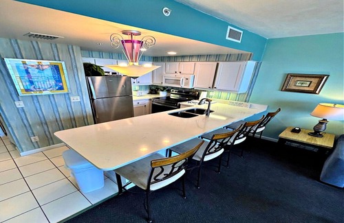 Kingston Condo | Vacation in Resort Luxury 1BR Direct Oceanfront Wyndham Ocean Walk Resort/1302