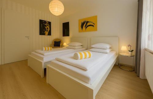 Ruettenscheid Apartment | VAJAGIC Apartment mit GartenLounge! Messe, Klinikum, Krupp Krankenhaus