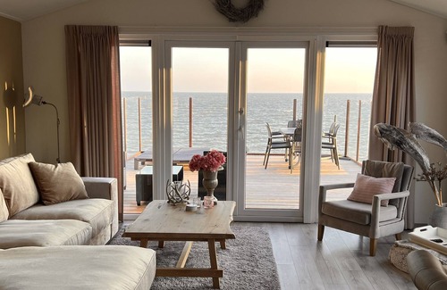 Municipality of Drechterland Ski Chalet | Vakantie Exclusief Villa Markermeer