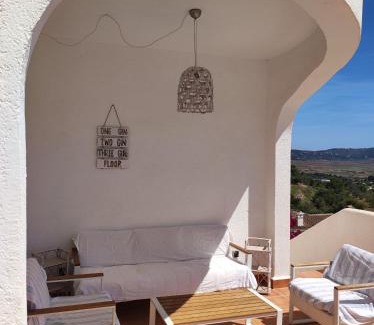 Jalon House | Vakantiewoning CasaLucka4enjoy private pool and mountain view regio Calpe-Jalon
