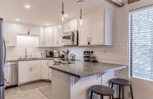 Mammoth Lakes Condo | Val d'lsere 21