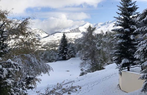 Genos Apartment | Val Louron ski apartment - At the foot of the slopes - 4/6 people