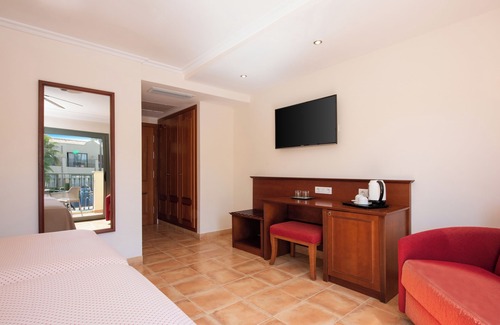 Cala'n Bosch Hotel | Valentin Star Menorca - Adults Only