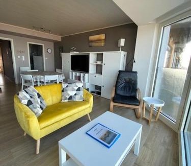 Koksijde-Bad Apartment | Valentino 0401