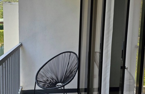 Tarcoles Apartment | Valhalla Beach Close to several beaches with parking in playa mantas. Very quiet