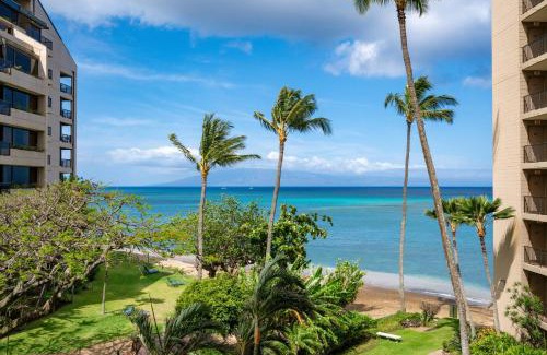 Kahana House | Valley Isle 402B