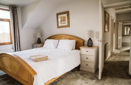 Enniskillen House | Valley Lodge Enniskillen