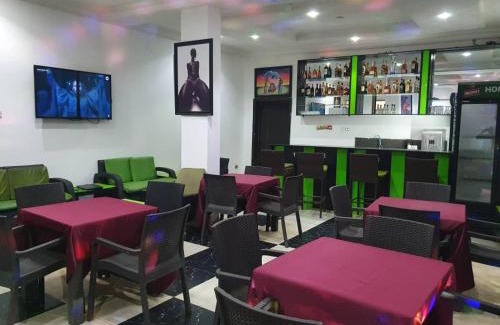 Ofin Hotel | Valley Point Hotel and Suites