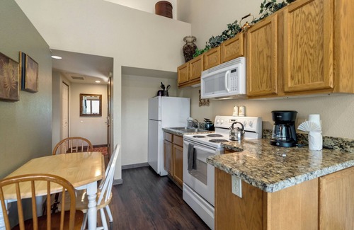 Flagstaff Condo | Valley View