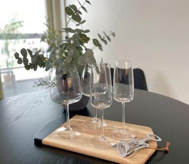 Tampere Apartment | Valoisa kaksio järvinäköaloin