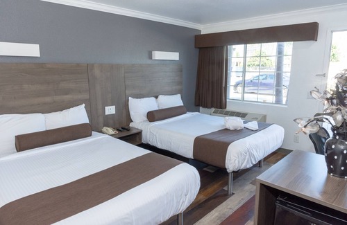Bellflower Hotel | Value Inn Bellflower