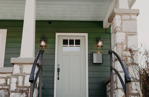 Frankfort House | Van Winkle's Secret/Speakeasy (Hidden Room)