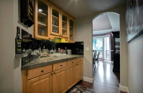 Evergreen House | *Vancouver Estate with Park Like Backyard*