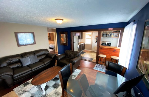Vancouver House | Vancouver Oasis w/hot tub, sauna, & cold plunge.
