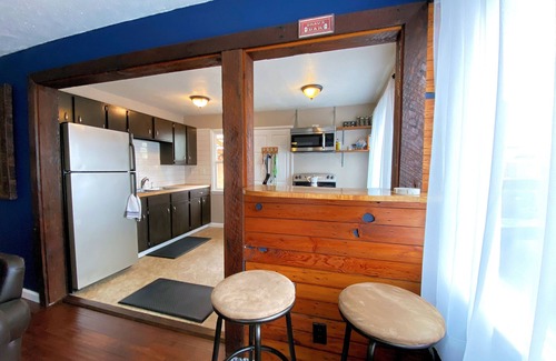 Vancouver House | Vancouver Oasis w/hot tub, sauna, & cold plunge.