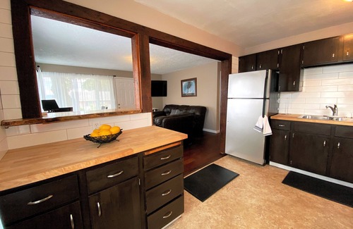 Vancouver House | Vancouver Oasis w/hot tub, sauna, & cold plunge.
