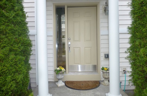 Vancouver House | Vancouver,Wa./Portland,Or/Comfort&Style Private Master Ex Suite/Bath/Suite only