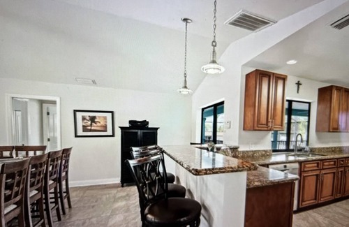 Connors House | Vanderbilt Beach Naples Waterfront Home Close to Ritz Hotel