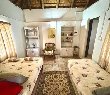 Groenvlei Apartment | Vanross Self Catering Accommodation