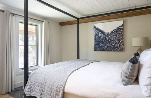 Crested Butte Hotel | Vaquera House