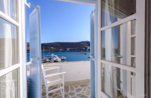 Karavostasis Apartment | Vardia Bay Studios