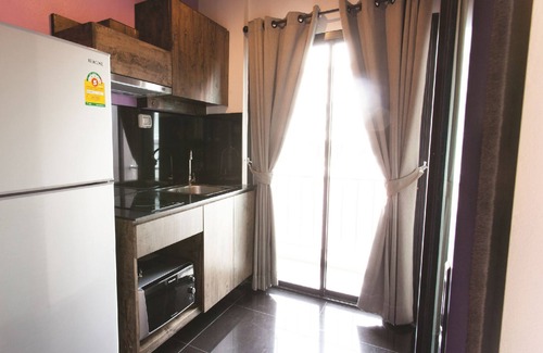 Nong Bon Hotel | Varrzon Residence Srinakarin 56