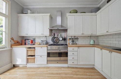 Tooting House | Veeve - Stylish Stapleton