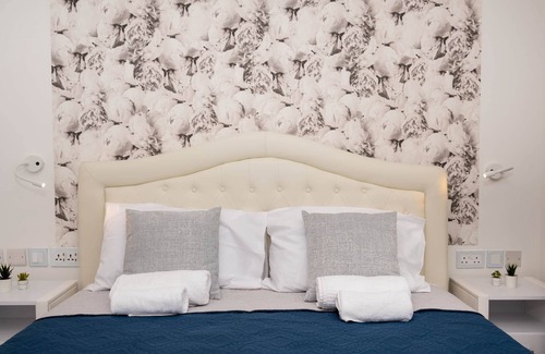 Gzira Hotel | VelaBlu Suites - Double Room