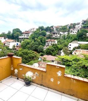Laranjeiras House | VENÊ HOUSE wellbeing where magic happens