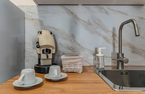 Municipio 4 House | Venice Apartament - New and equipped studio apartment in Carbonara