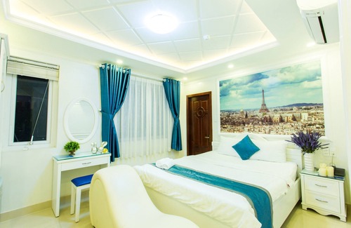 Binh Chanh Hotel | Venice Hotel