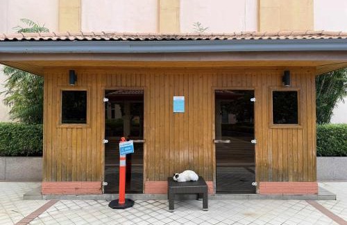 Pinagsama Apartment | Venice Vista Lodge Staycation near Venice Grand Canal