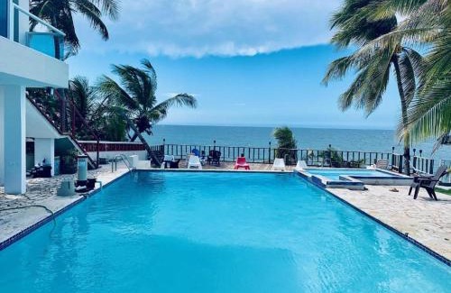 Jarealito Apartment | Ventana Va202 at Arecibo 681 Arecibo Ocean Drive