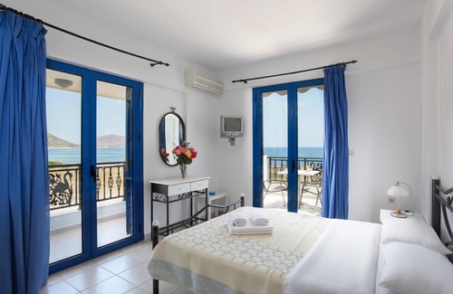 Trochalia Hotel | Venti Seaside Adult Hotel