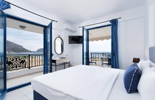 Trochalia Hotel | Venti Seaside Adult Hotel