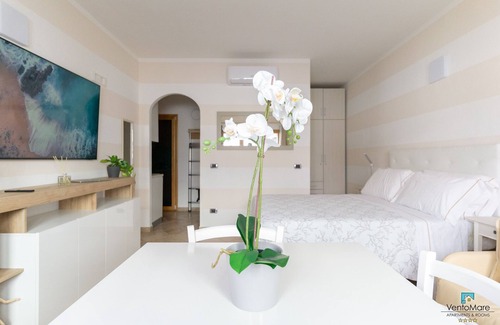 Palau House | Vento Mare Apartments & Suites