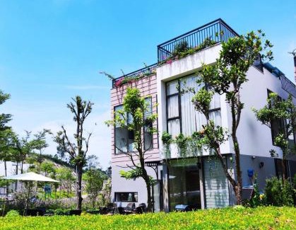 Ngoc Thanh Villa | Venus Flamigo Resost-3BR- Amazing, Đại Lải