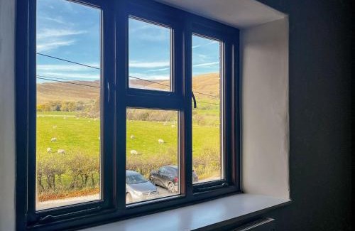 Peak District National Park House | Vera's Cottage