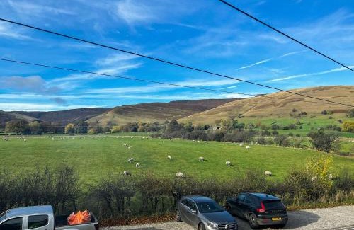Peak District National Park House | Vera's Cottage