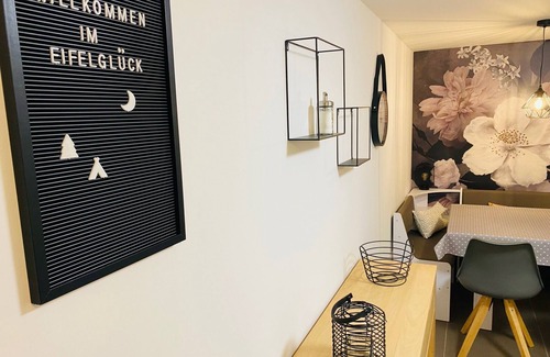 Swisttal Apartment | Verkehrsgünstig Gelegen, Schöne & Moderne Ferienwohnung Eifelglück